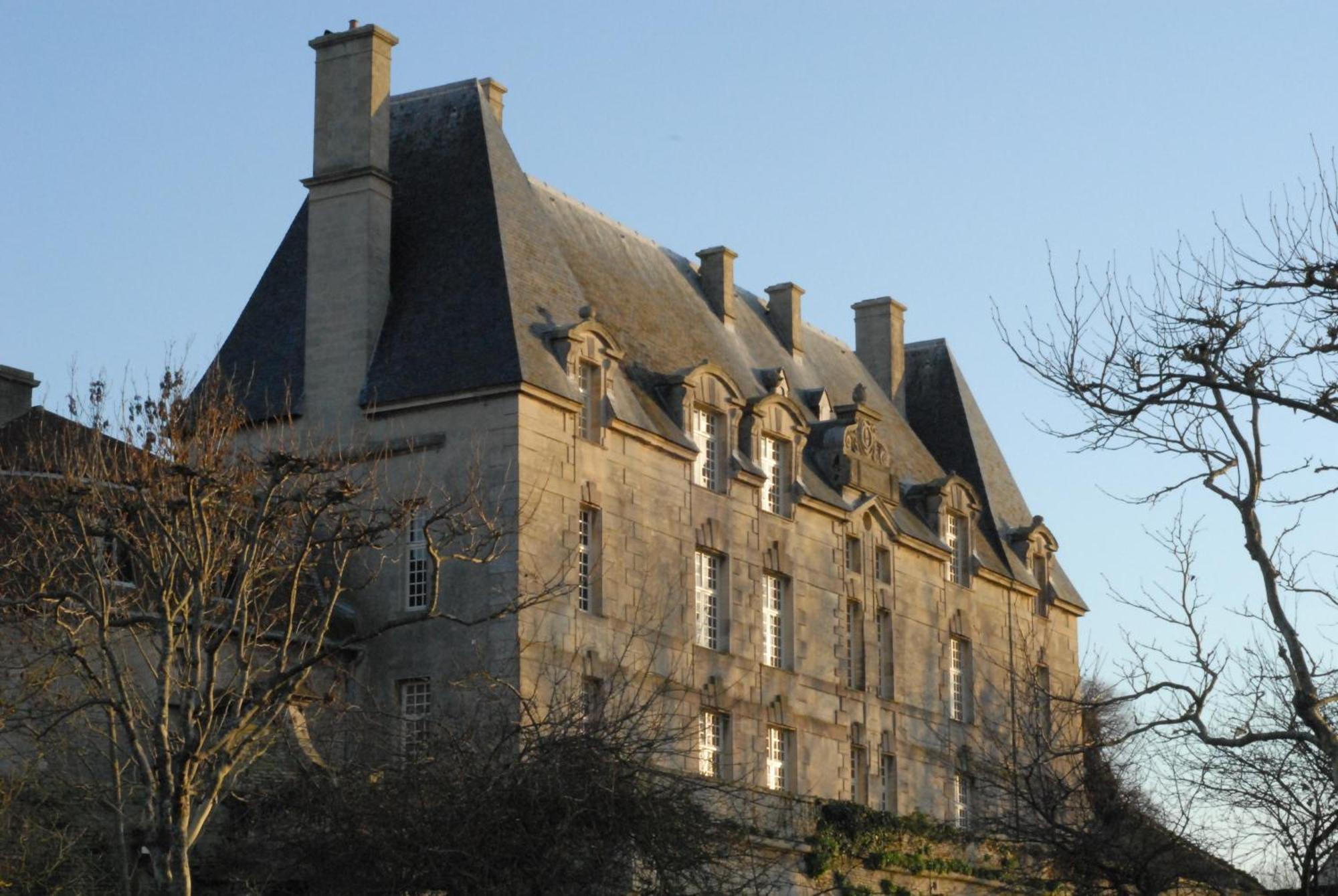 Chateau De Courseulles Extérieur photo
