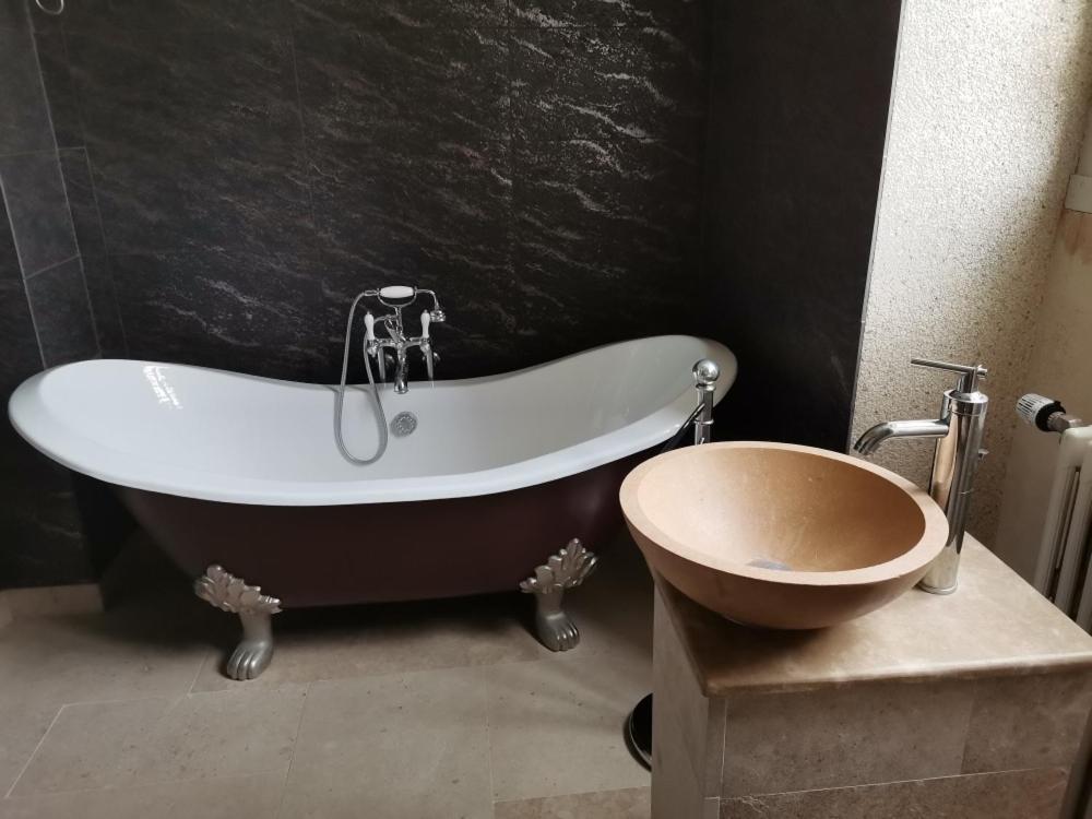 Chateau De Courseulles Chambre photo